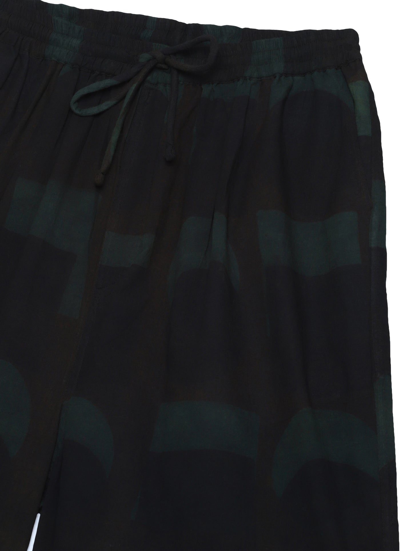CRESCENT AJRAKH SHORTS