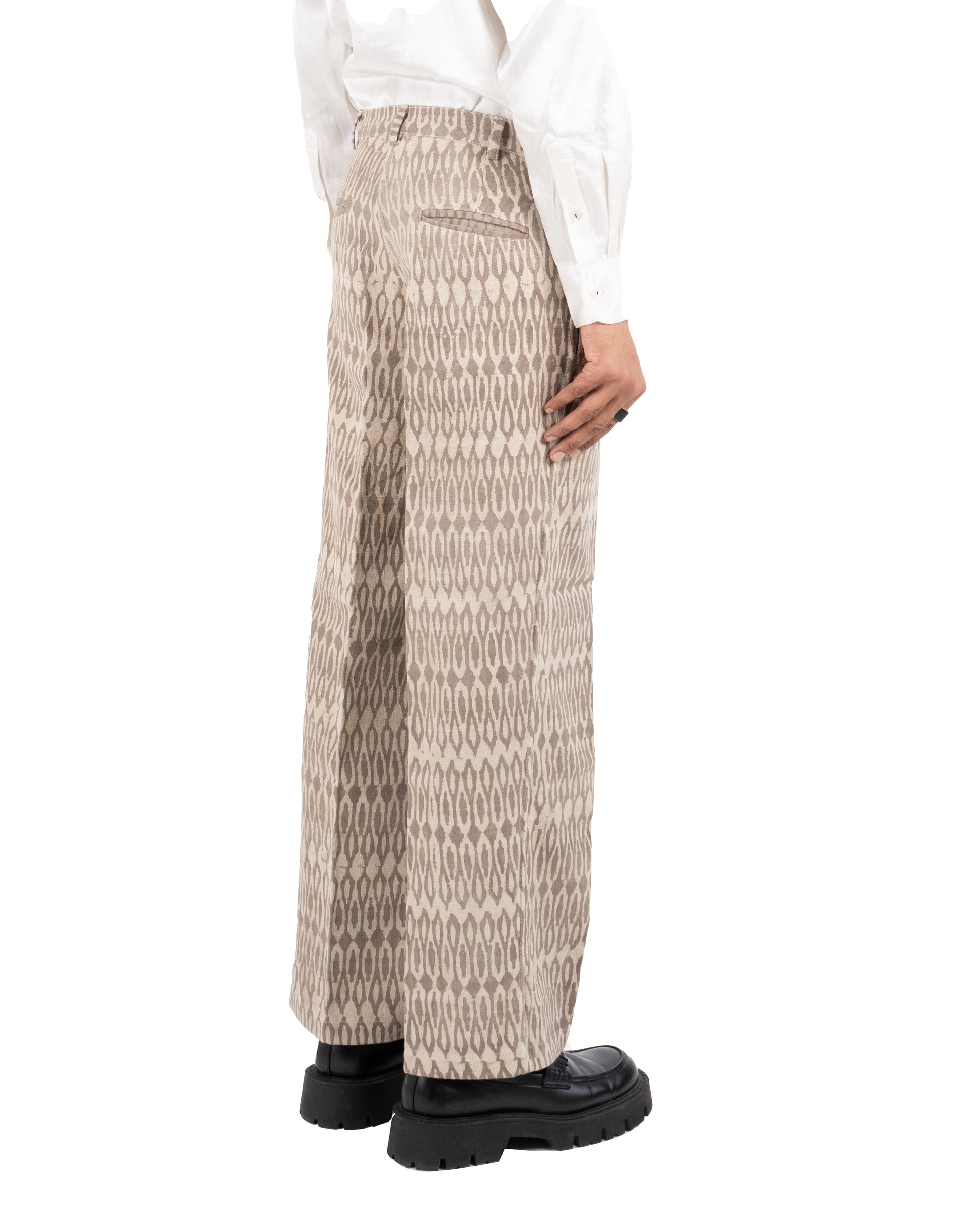 ASH RESIST-DYED PLEATED TROUSERS - Hindostan Archive 