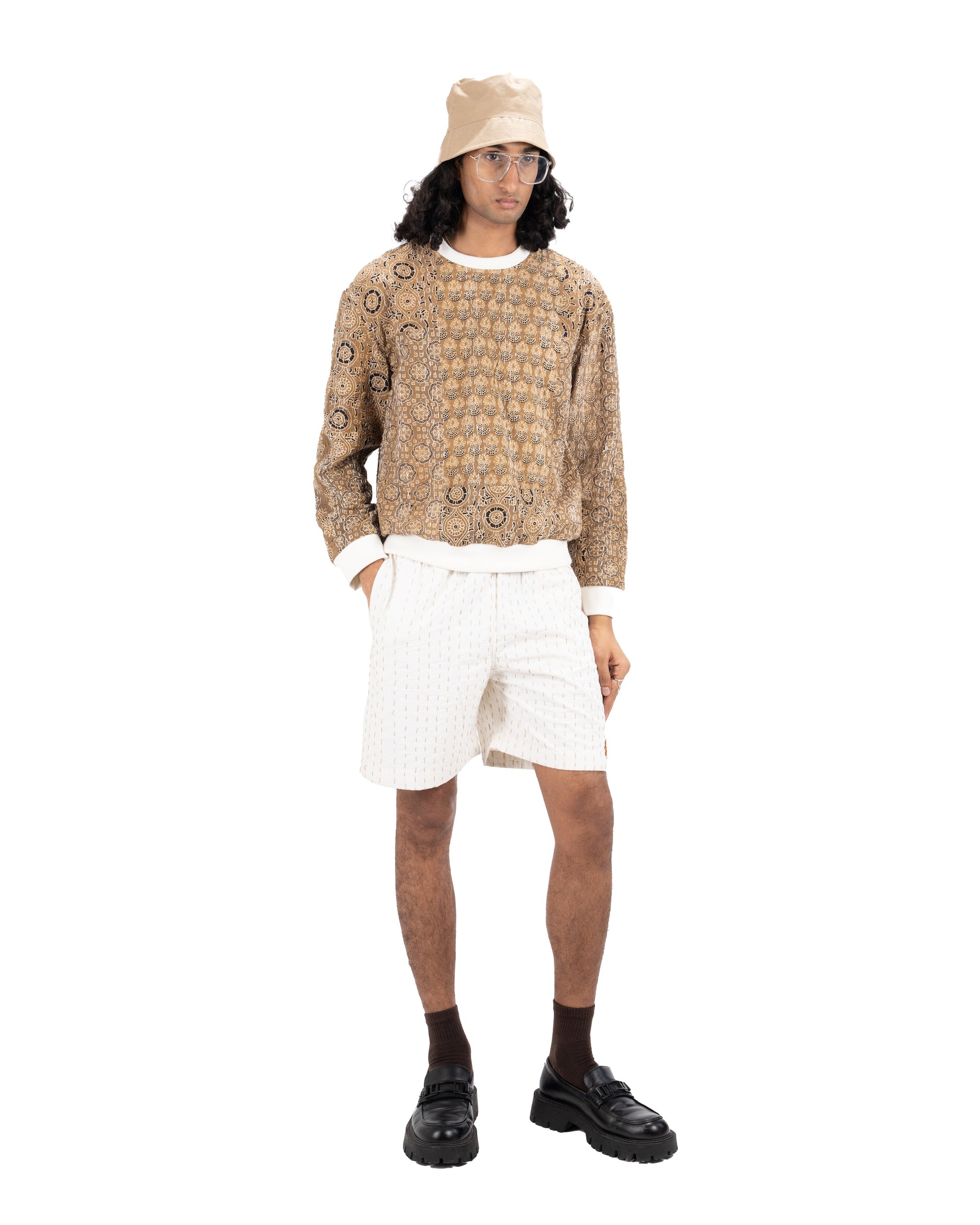 ‘SURYA’ WHITE KANTHA SHORTS - Hindostan Archive